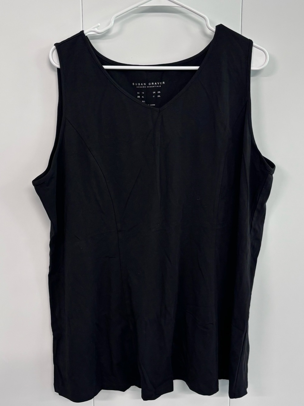 Susan Graver Tank Top Womens Size 1X  Black Liquid Knit Stretch Relaxed Comfort